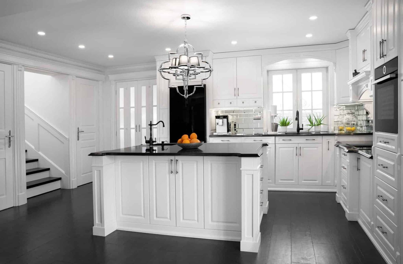 Cabinet painting services