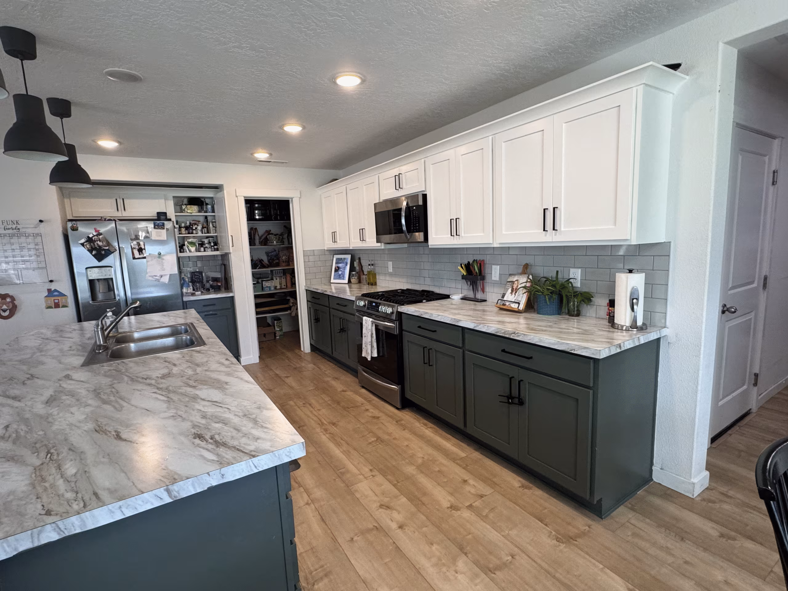 interior cabinet painting service